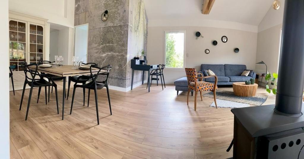 Proche Centre Ville, Gite 4 Etoiles Avec Piscine Dijon Bagian luar foto